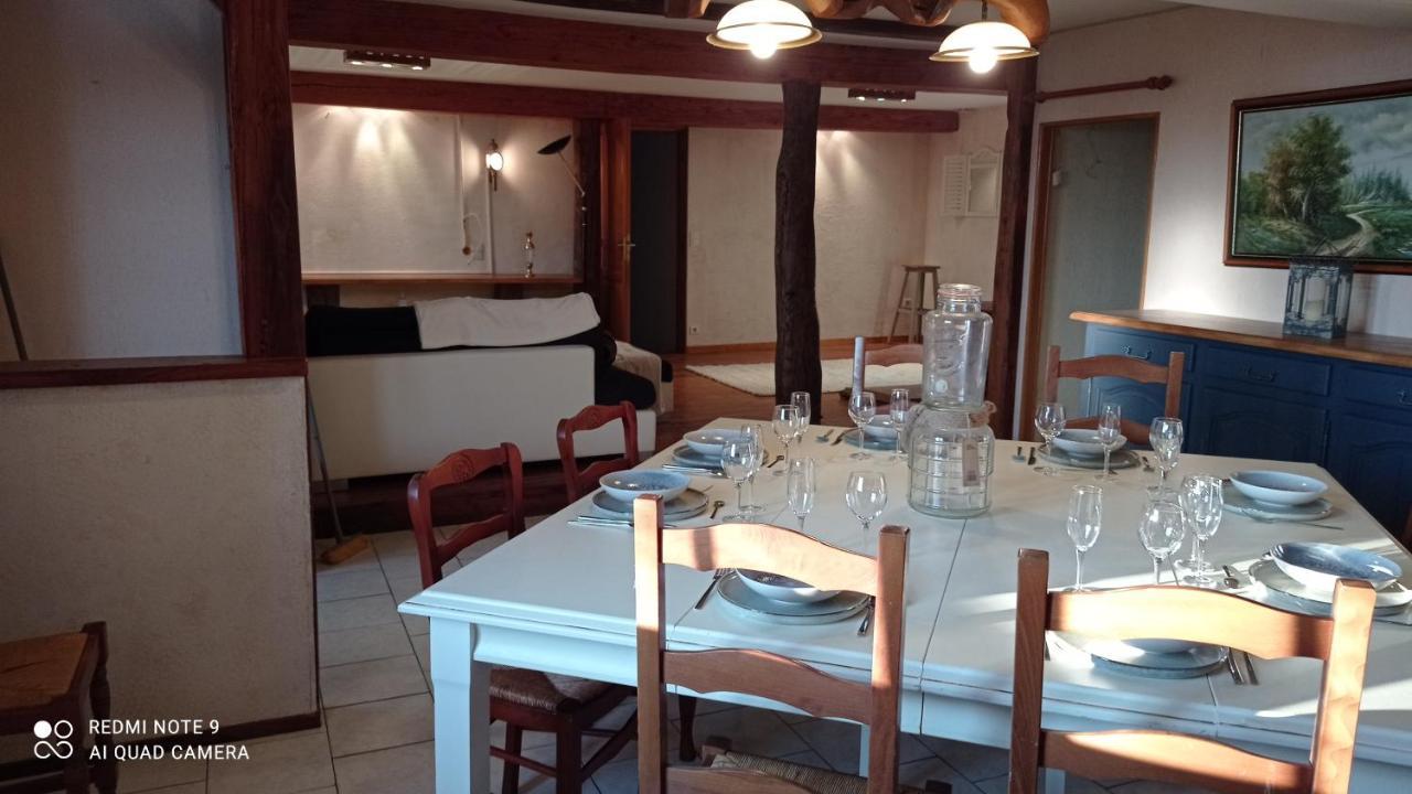 Maison De Ferme Au Calme Jusqu'A 10 Personnes Gannay-sur-Loire Buitenkant foto